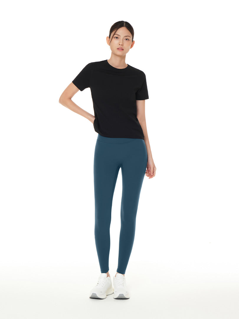 Airywin シグネチャー レギンス (ダークデニム) | andar JAPAN