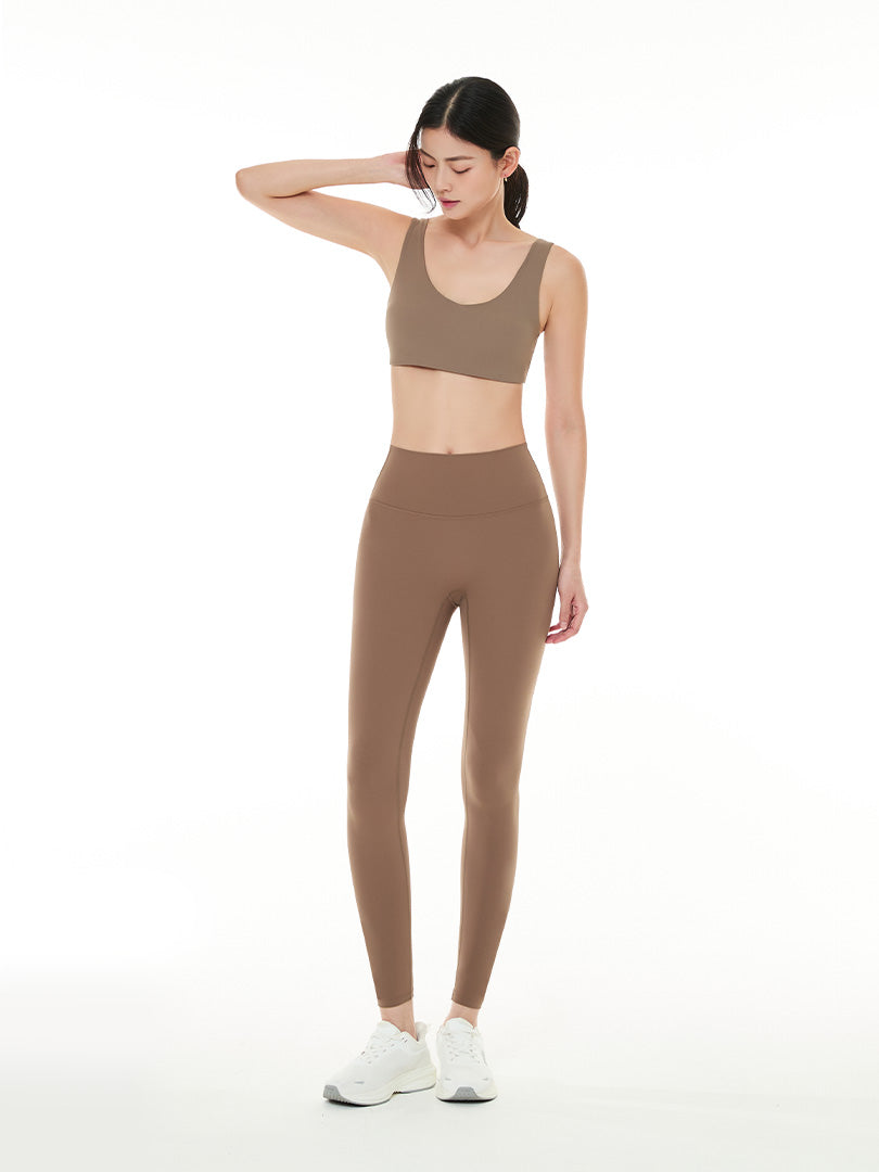 Airywin シグネチャー レギンス（サンダルウッドブラウン） | andar JAPAN