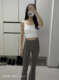 [SET] シーンレスセットアップ  (Airywin 裏起毛シャロンフレアレギンス+NEW Airy Fit スタンダードフィット Tシャツ (長袖))