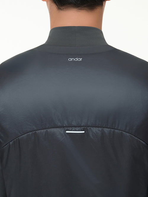 Primaloft メンズ ランニングベスト - andar JAPAN