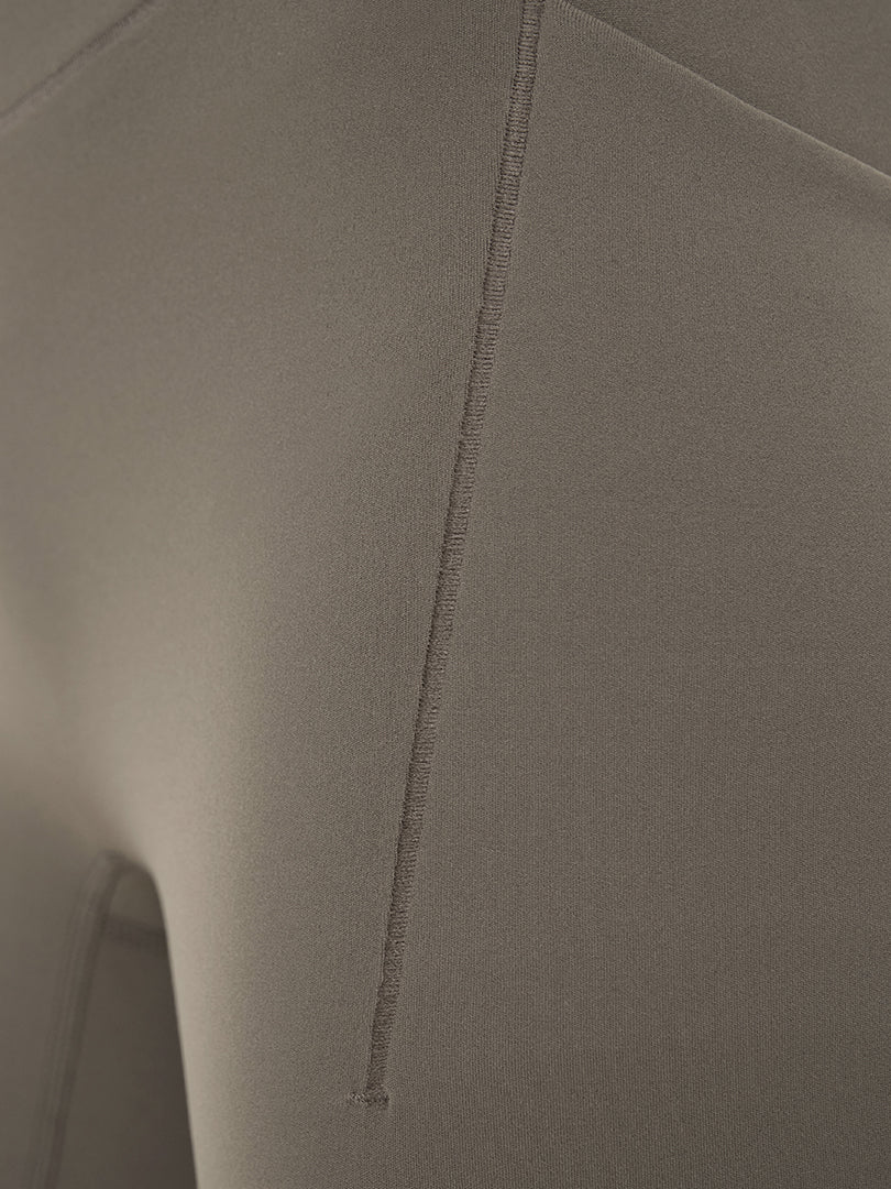 Airywin 裏起毛 ポケット シャロンフレアレギンス - andar JAPAN