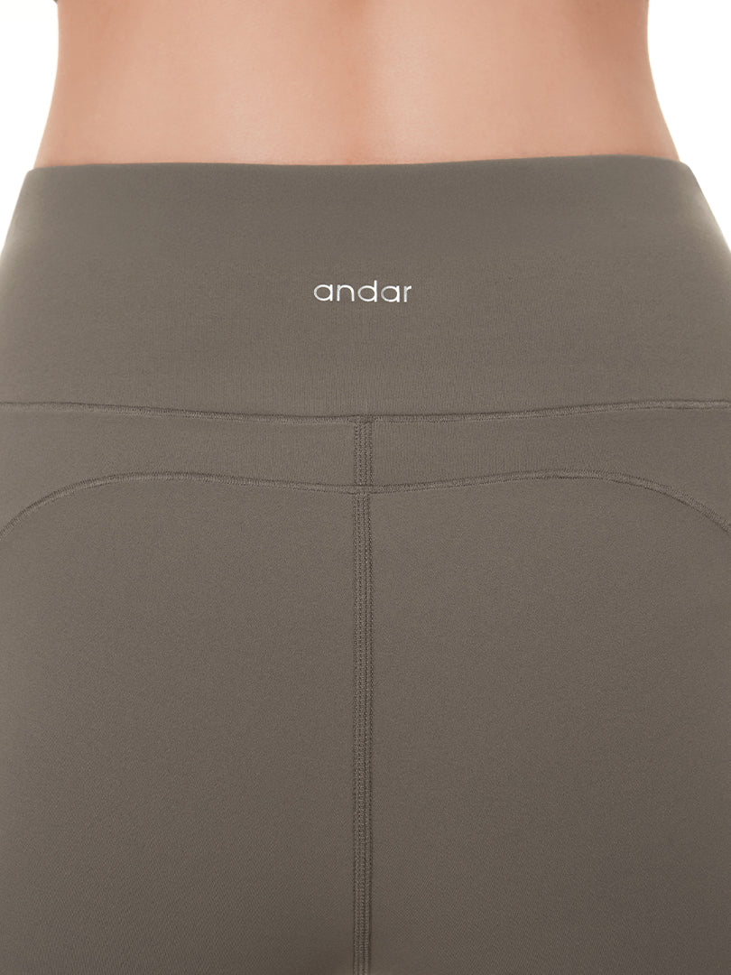 Airywin 裏起毛 ポケット シャロンフレアレギンス - andar JAPAN