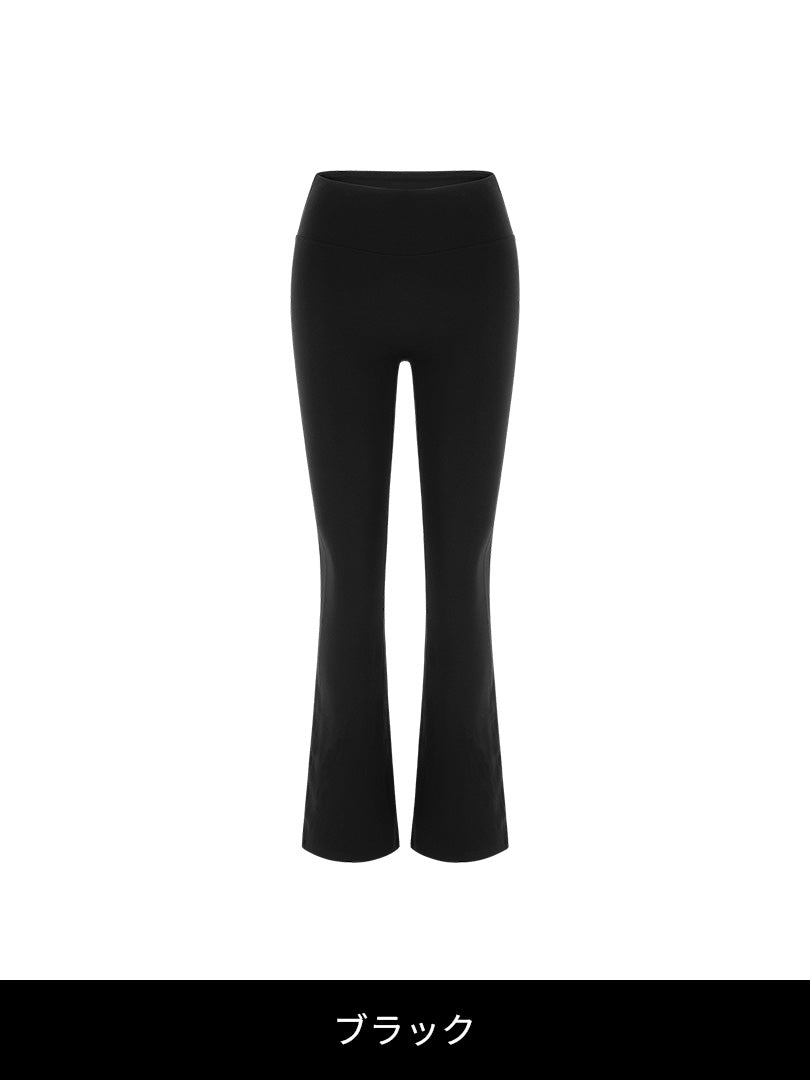 [SET] シーンレスセットアップ  (Airywin 裏起毛シャロンフレアレギンス+NEW Airy Fit スタンダードフィット Tシャツ (長袖)) - andar JAPAN