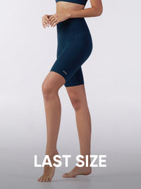 [LAST SIZE] Airywin ストライプ ポケットレギンス (4.5分丈)