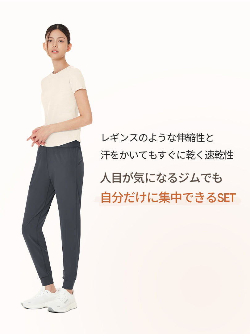 [SET] 秋の運動セット(ジョガーフィット レギンス+スリムTシャツ) - andar JAPAN