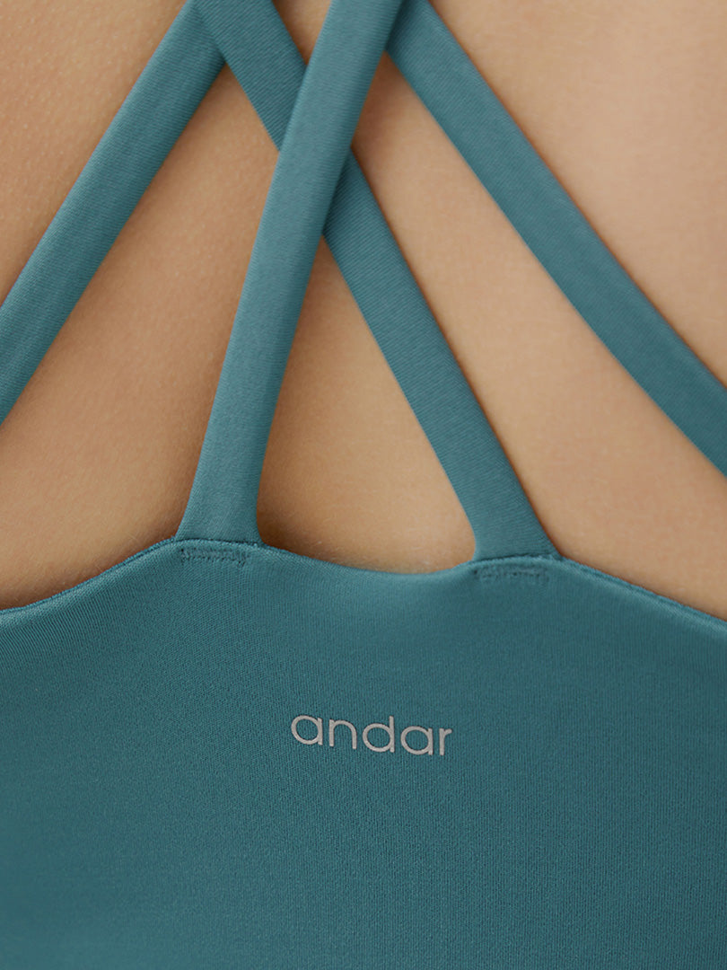 befree ツイストバック タンクトップブラ – andar JAPAN