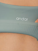Airywin ハートネック スポーツブラ - andar JAPAN