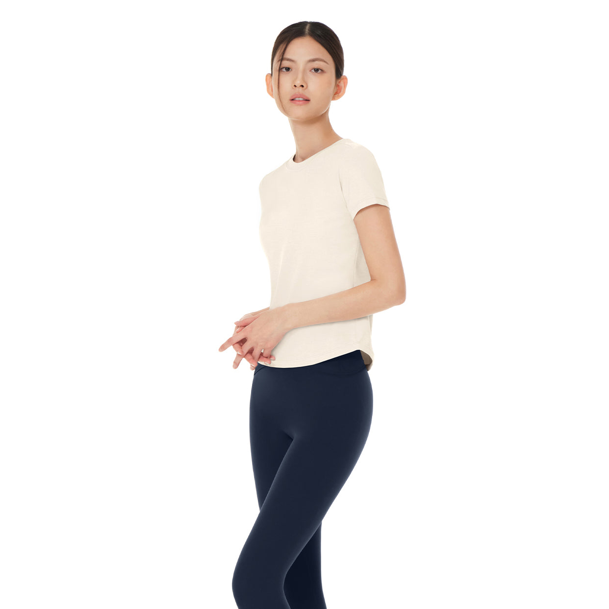 NEW airyfit スリムフィットTシャツ (半袖) - andar JAPAN