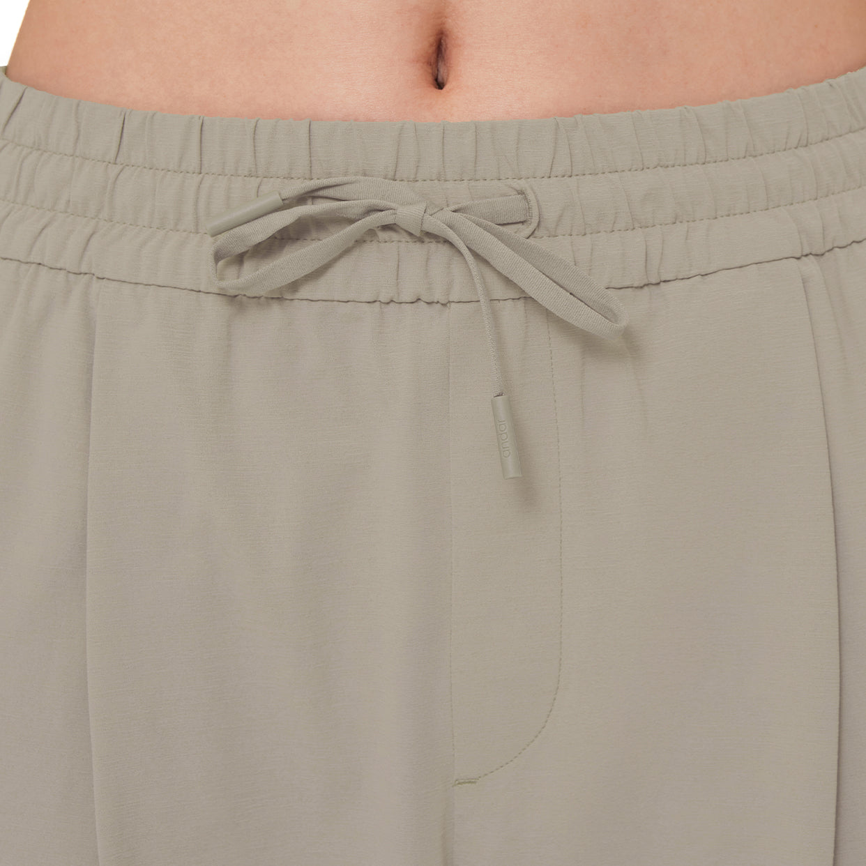 freshmove クロップドパンツ