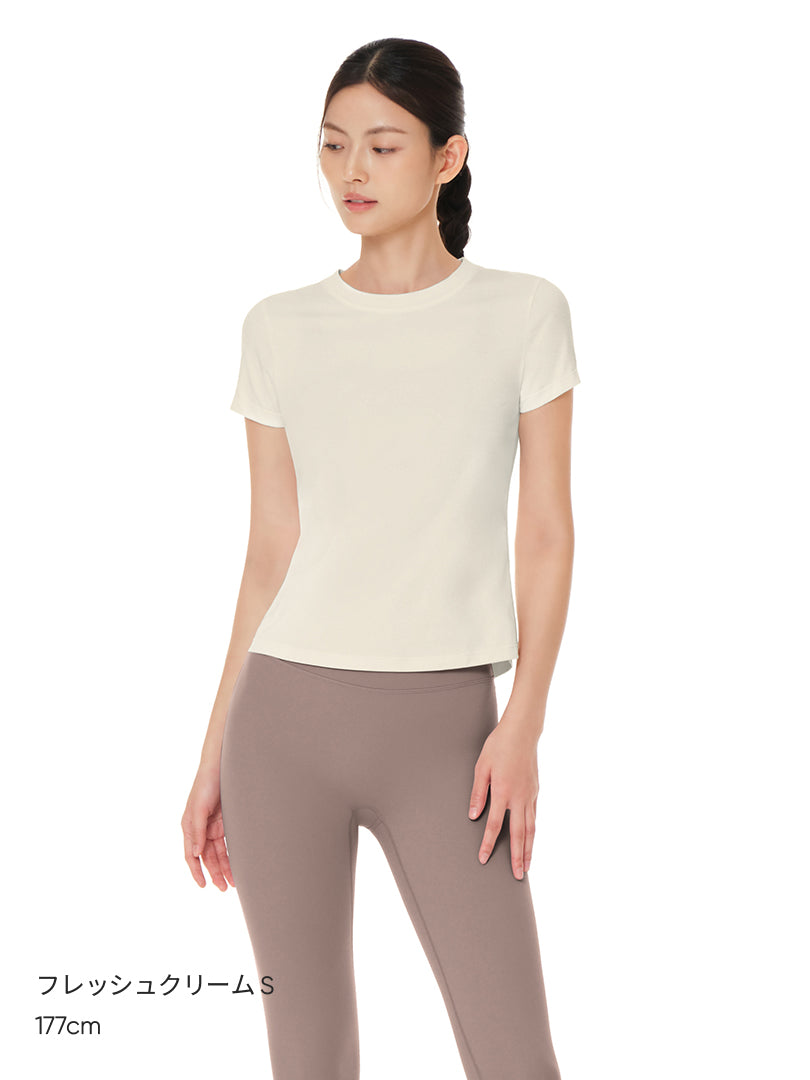 [春のくすみカラー] NEW Airy Fit スリムフィット Tシャツ (半袖) - andar JAPAN