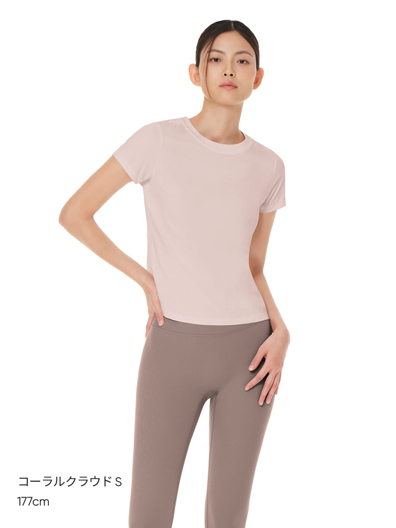 [春のくすみカラー] NEW Airy Fit スリムフィット Tシャツ (半袖) - andar JAPAN