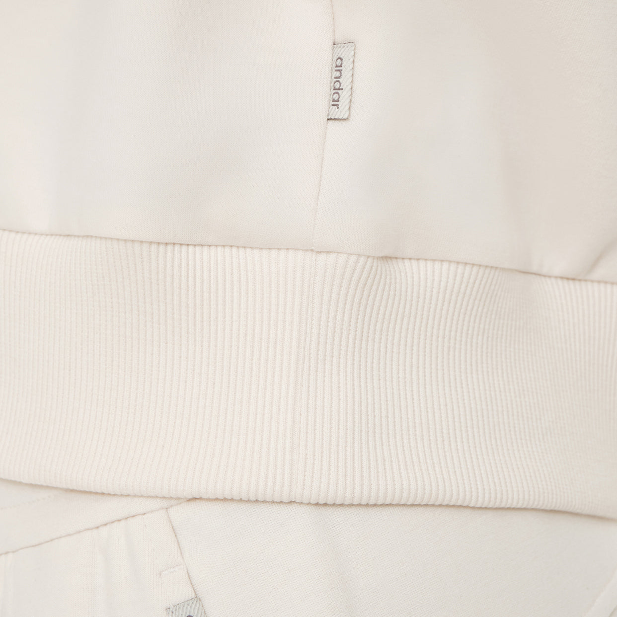 mildmooth オーバーフィット クロップドスウェット - andar JAPAN