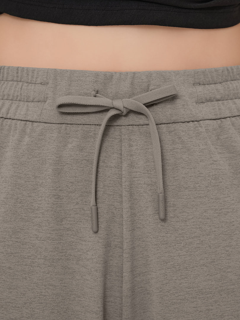 Airy Fit クロップドワイドパンツ