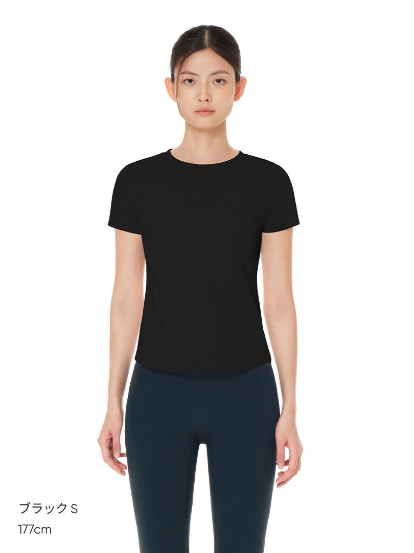 NEW Airy Fit スリムフィット Tシャツ (半袖) | andar JAPAN