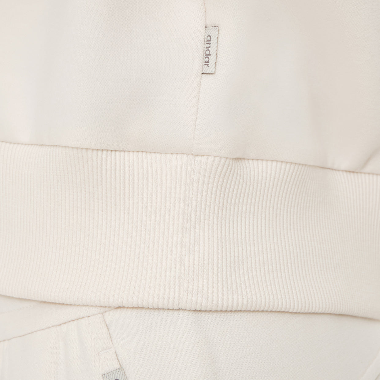 mildmooth オーバーフィット クロップドスウェット - andar JAPAN