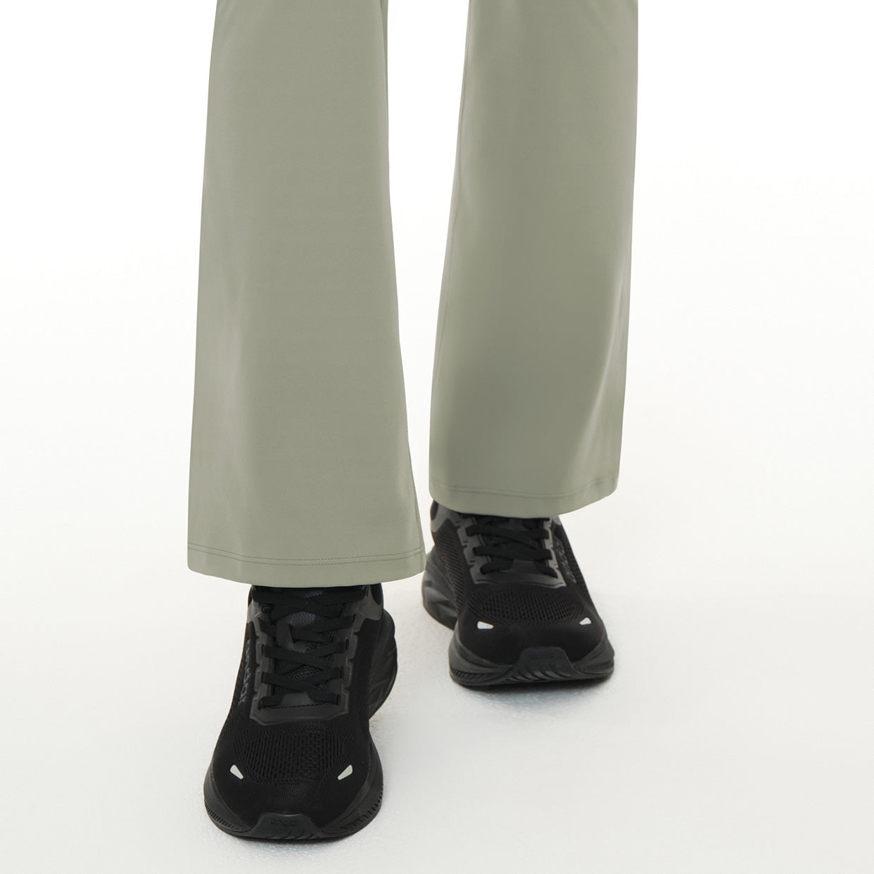 airywin シャロン ポケット フレアレギンス