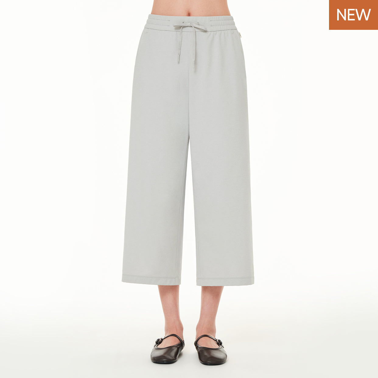 airyfit ワイド クロップドパンツ