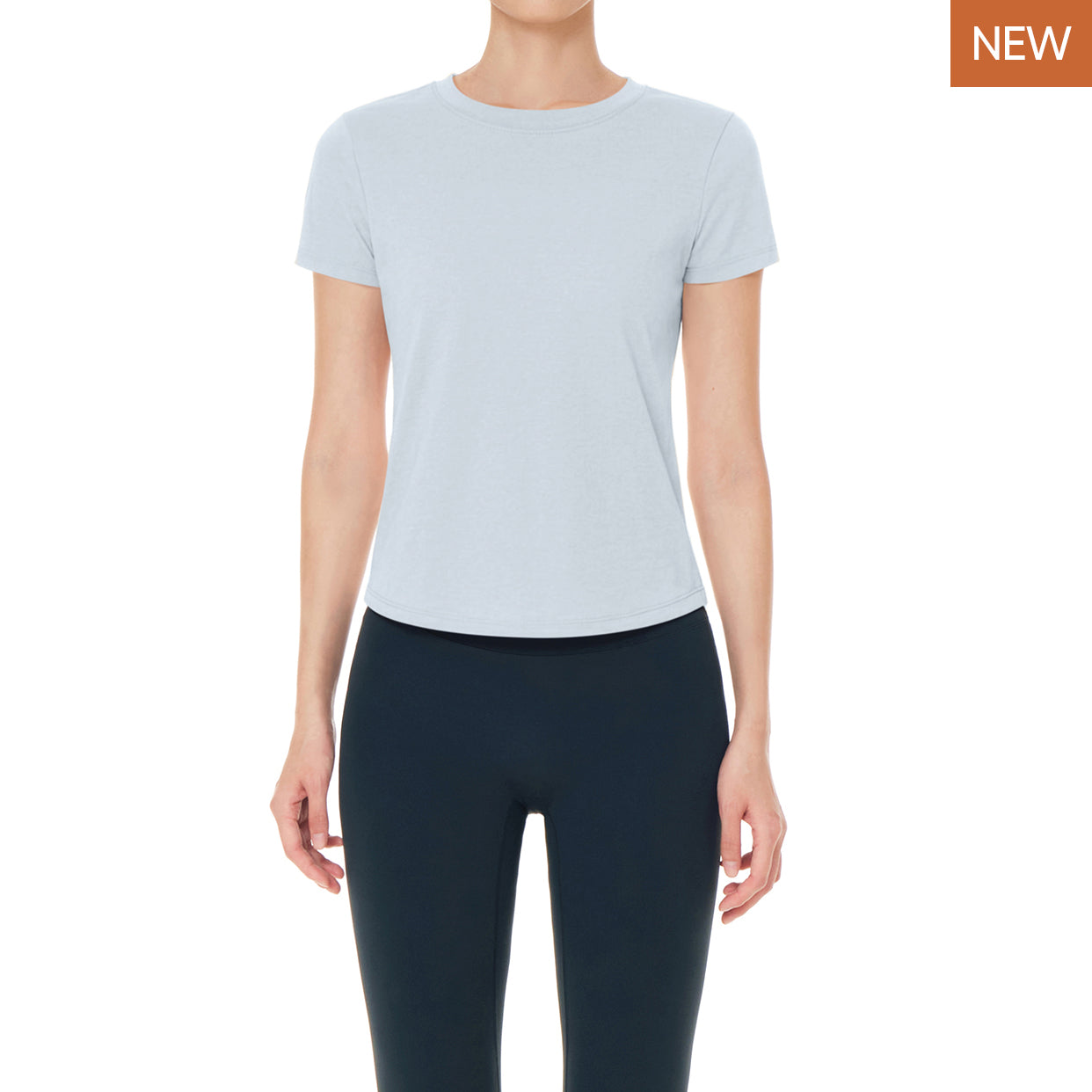 airyfit スリムフィットTシャツ (半袖)